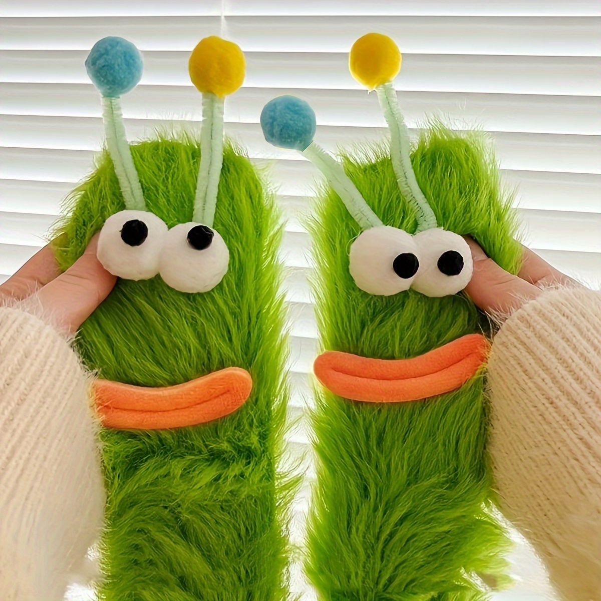 Women's Mid-calf Socks Autumn And Sleeping Socks Home Fluffy Cute Warm Couple Socks