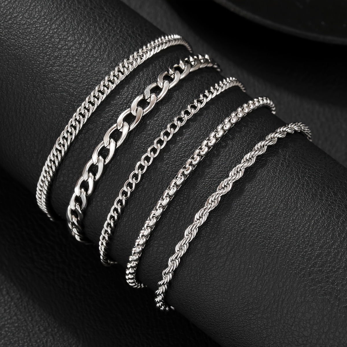 E-shop 5-teiliges Set hochwertige 201 Edelstahl-Armbänder, modisches Armband-Set für Damen Herren