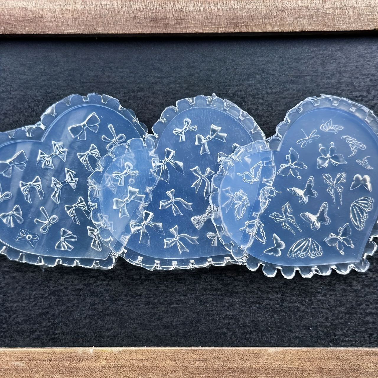 E-shop 3er-Set Harz Silikonformen, Hochtransparente Nagel Silikonform, Schleifwerkzeug für Schleifen, 3D dreidimensionale Schmetterlingsflügel Blumen
