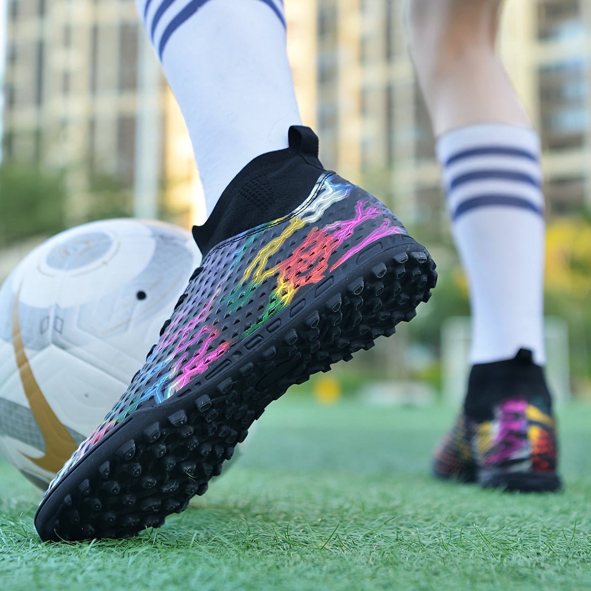 Unisex Indoor Soccer Shoes with Colorful Pattern Breathable Fabric  Upper Durable TPR Sole for Training Play, Comfortable EVA