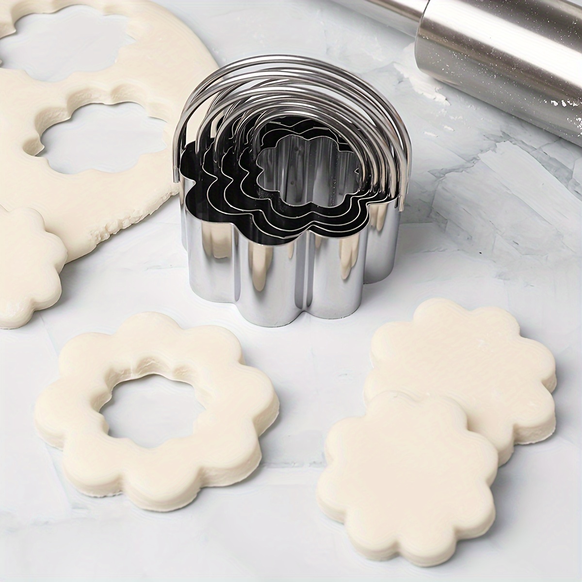 5pcs flower shaped cookie cutters plum blossom stainless steel pastry cutter set biscuit molds baking tools kitchen accessories