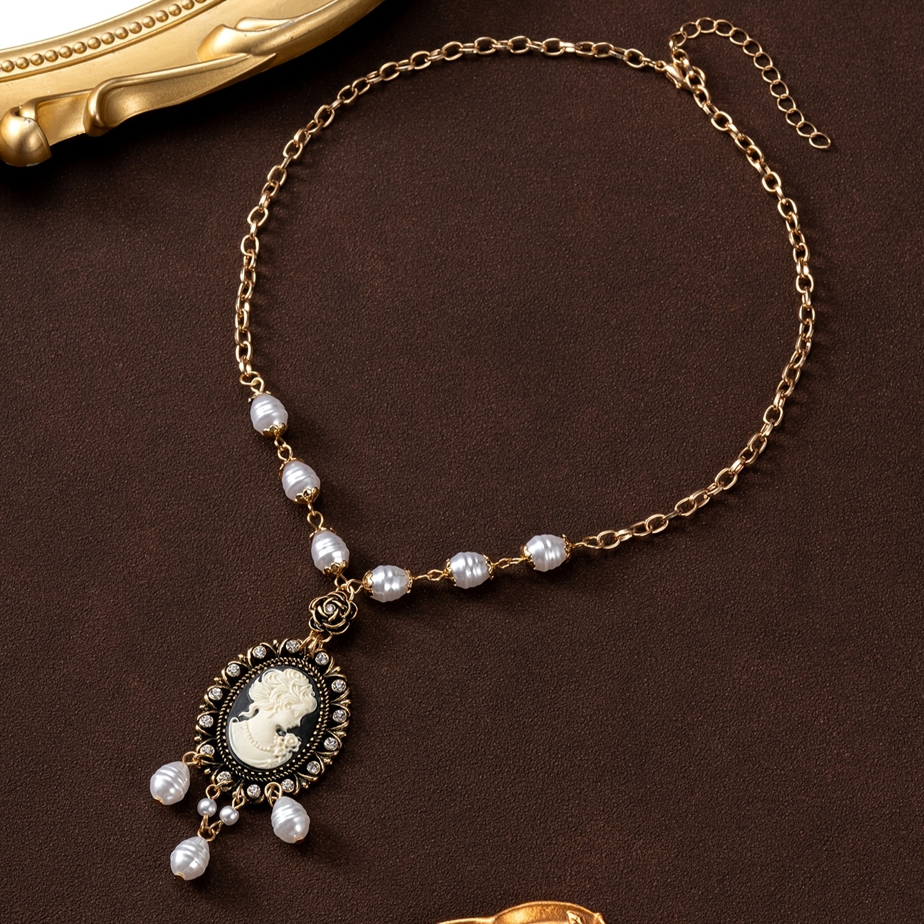 TEMU 1pc Collar de Moda Retro Elegante con Forma de Flor, de Perlas, Diamantes de Brillantes Incrustados, Colgante con de , Cuentas, Borla y