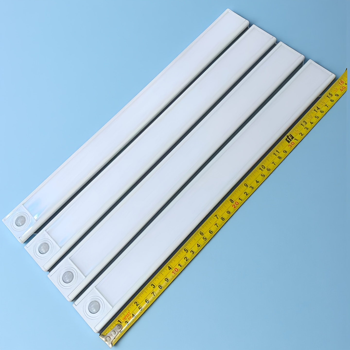 E-shop 40 cm Unterbauleuchten Küchenbeleuchtung mit Bewegungssensor, 2 Stück 4 Stück kabellose USB Wiederaufladbar, 3 Farbtemperaturen Dimmbar,