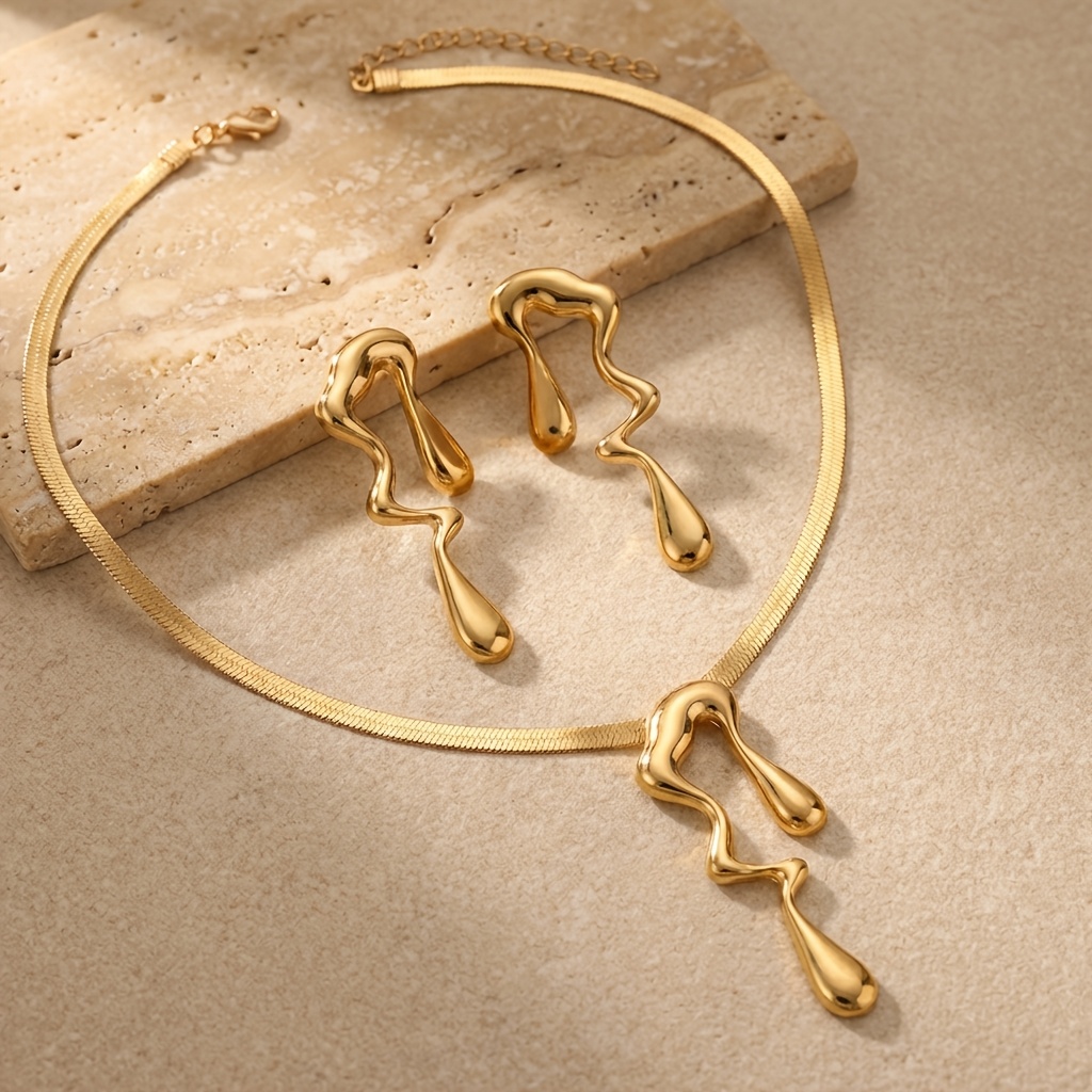 2pcs Golden Liquid Flow & Irregular Teardrop Pendant Set