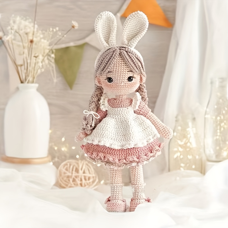 

Kit de Crochet pour Débutants - Princesse en Robe, Ensemble de DIY Complet avec Instructions en Anglais, pour Créer de Mignonnes Poupées et Décorations de Table, un Cadeau Idéal pour Toutes les