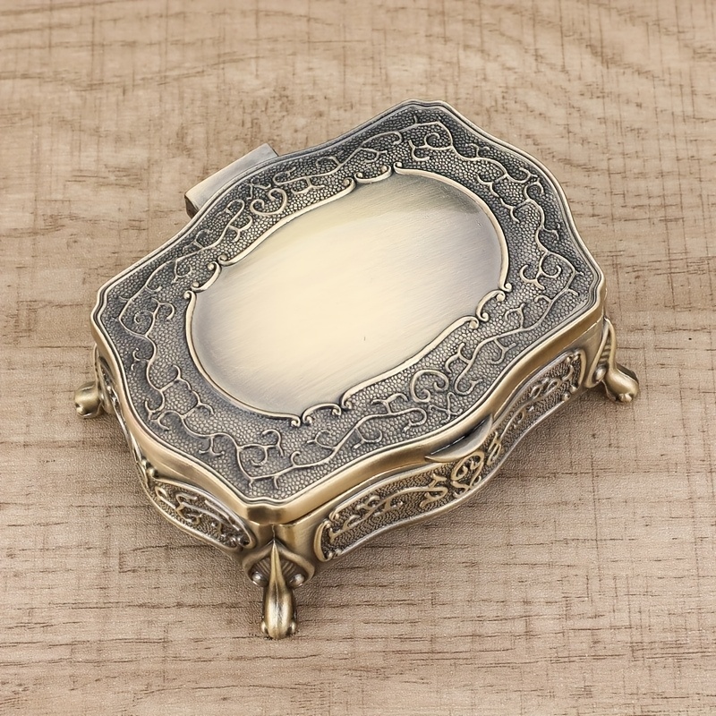 Image of European-style Retro Jewelry Box, Metal Flip Cosmetic Box, Watch Storage Box, Change Storage Jar, Home Necklace, Ring, Bracelet Storage Tool, Jewelry Boxes