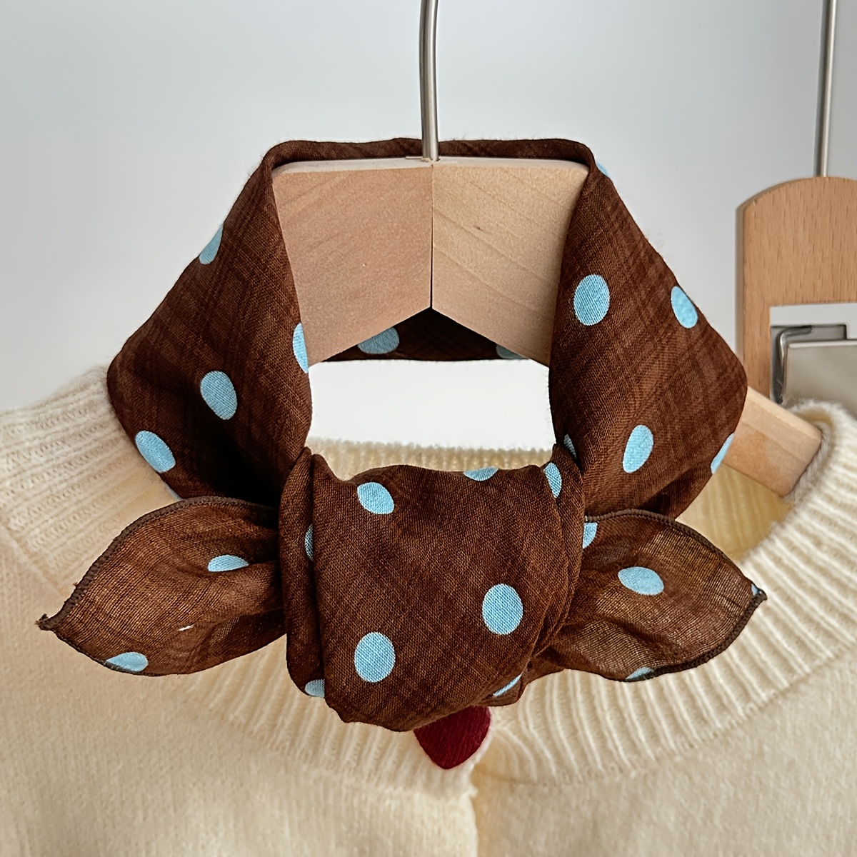 TEMU A Versatile Casual Printed Square Scarf For Women, Suitable For Spring And Summer, As A Headscarf Or Small Neck Scarf For Travel And