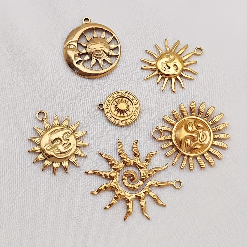 E-shop 6 Stück Edelstahl Öl Druck 3D Hohle Sonne und Mond Gesicht Anhänger für handgefertigte Schmuckverziere, geeignet für Halsketten und Armbänder