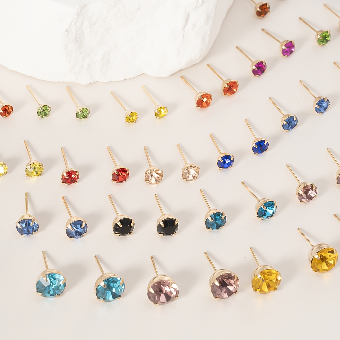 Women's 30 Pairs Fashionable Multi-colored Earrings Set