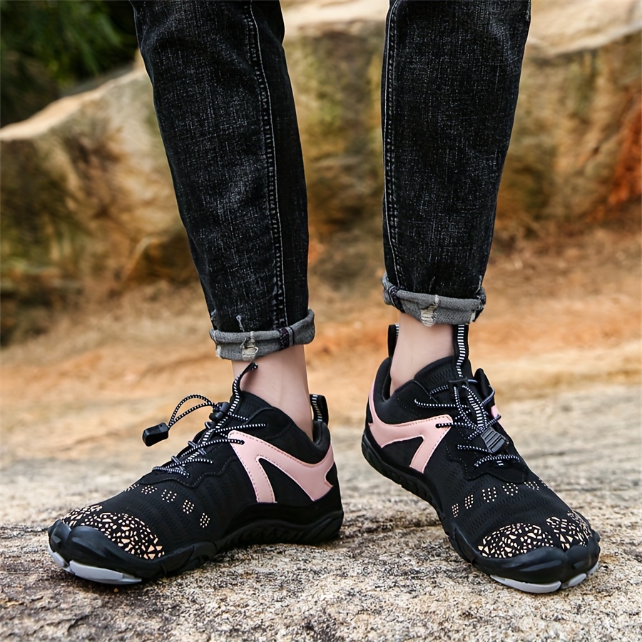 womens outdoor hiking shoes non slip sole climbing shoes cycling camp shoes travel trail running shoes five toe cut resistant water shoes quick drying driving shoes details 2