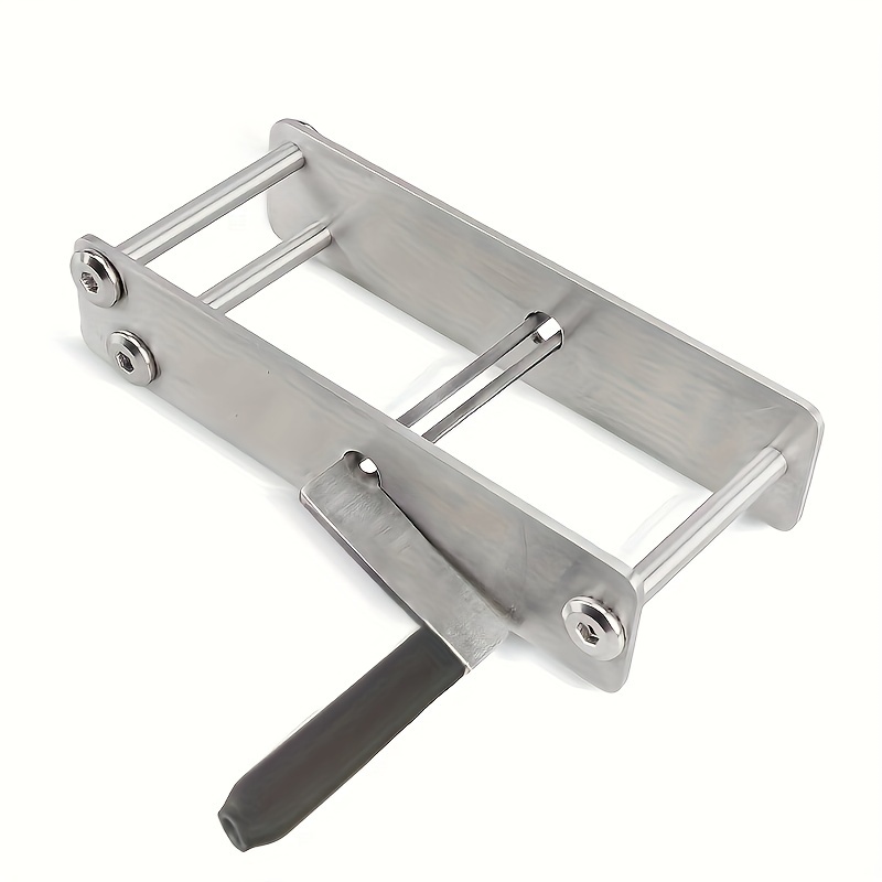 Boxing Bandage Wrapper, Metal Portable Boxing Bandage Wrapping Storage Equipment, Bandage Wrapping Roller