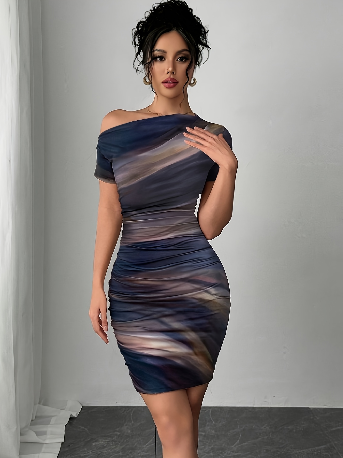 Women's Asymmetric One-Shoulder Bodycon Dress Ombre Blue to Purple Print,  Stretchy Machine-Washable Fabric Elegant Fit for Casual Formal