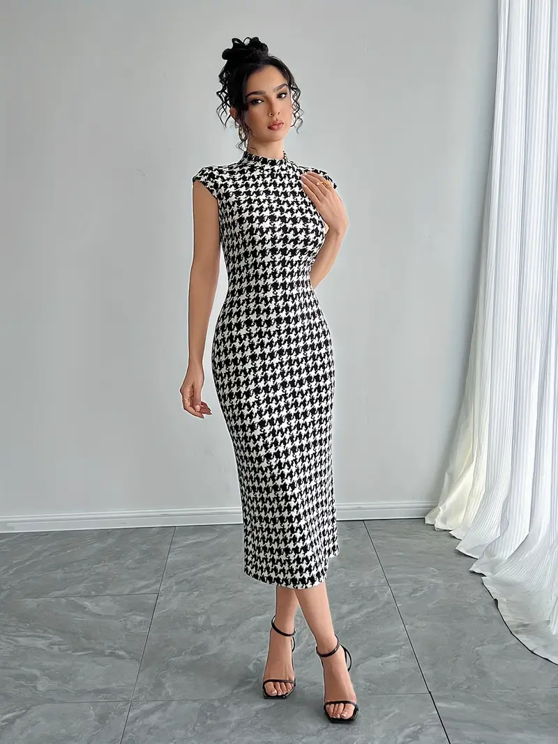 checkerboard bodycon dress Knit sleeveless checkerboard print bodycon dress Www.yellowsubtrading.co.za Sizes: S to 2xl R99.99 Available in stores and online Www.yellowsubtrading.co.za Www.yellowsubtrading.co.za #0740123940 from WhatsApp orde