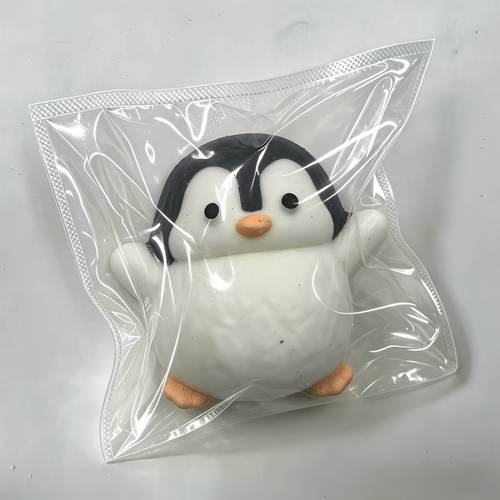 儿童多件套派对礼包,软萌企鹅玩具,迷你课堂奖励挤压玩具,派对礼袋填充物,taba挤压玩具,节日聚会与生日派对的完美礼品,高品质平价儿童玩具。课堂奖励