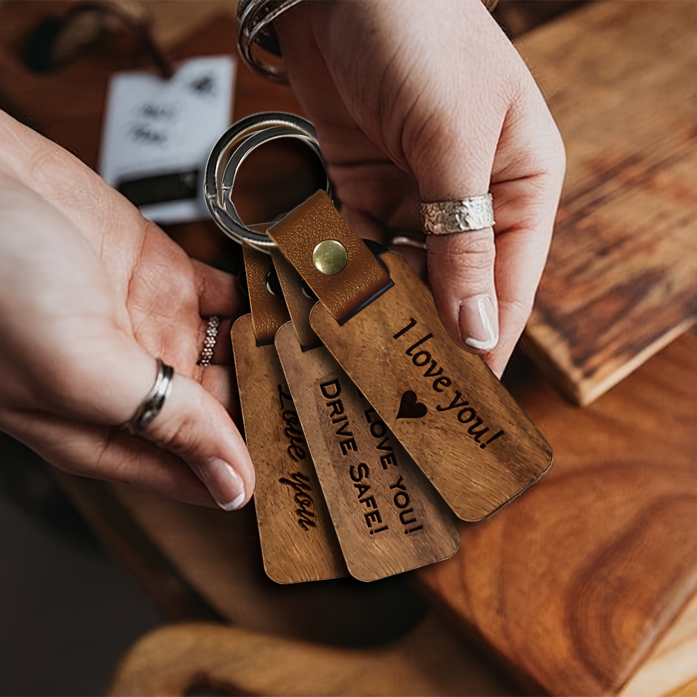 

10pcs Wooden Blank Retro Keychain, Laser Engraved Wooden Tag Keychain