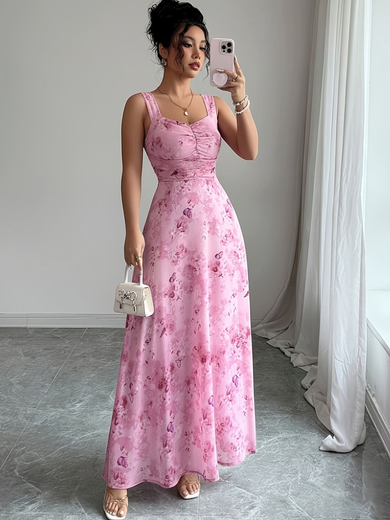 pastel color dress - Poland