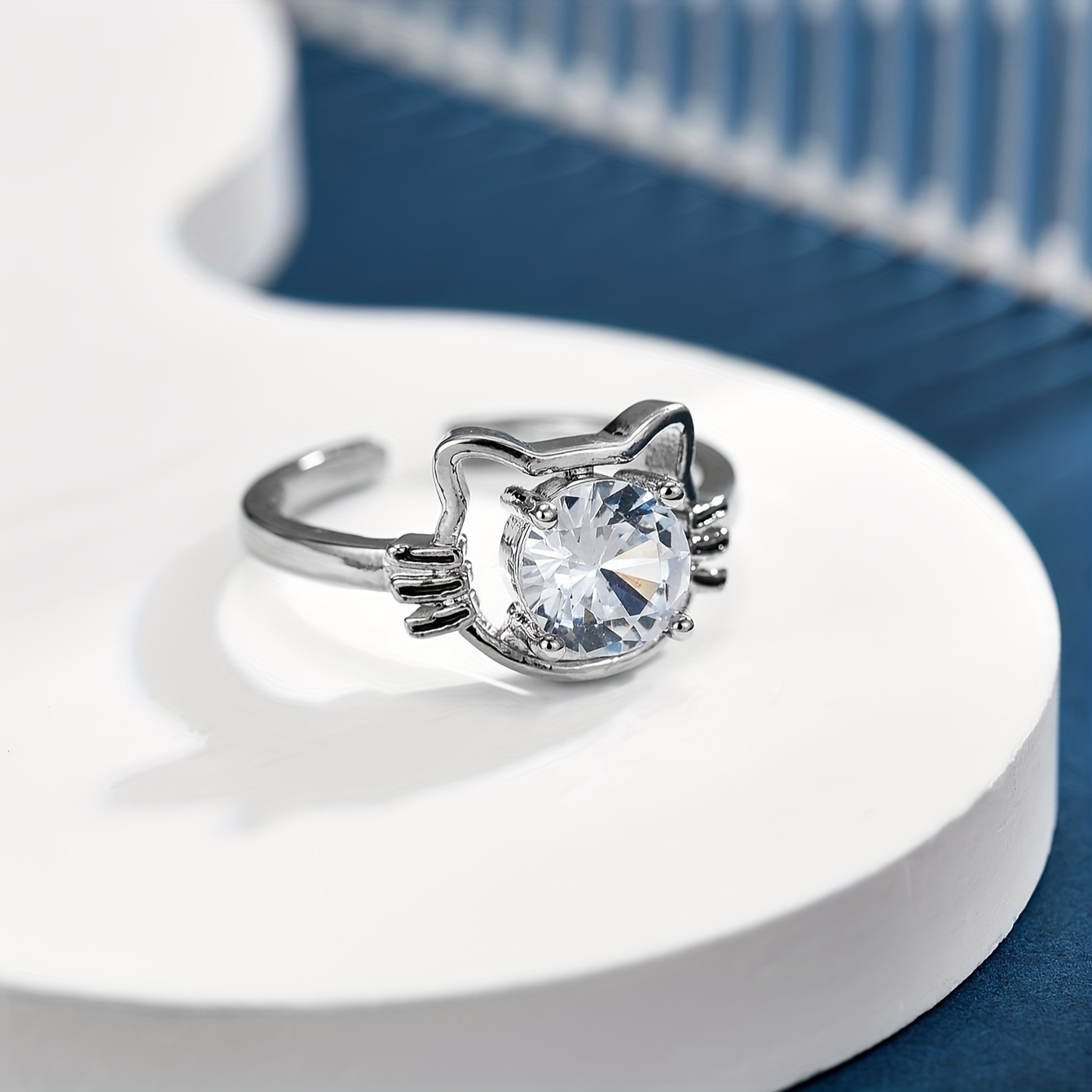 Cartoon Cat Women's Ring With Zirconia