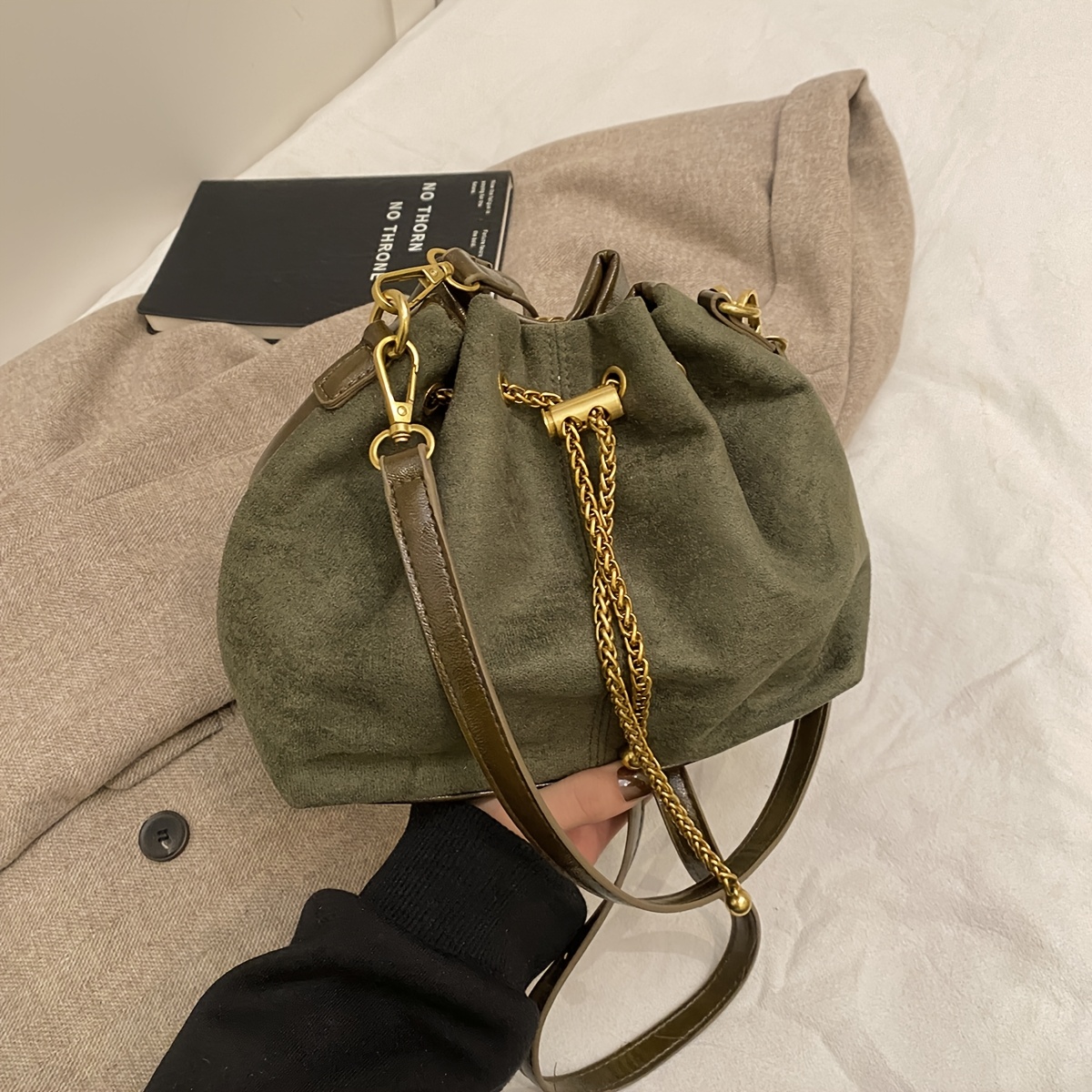 Fashionable And Versatile Retro Suede Metal Chain Drawstring Shopping Banquet Multi-functional Single Shoulder Crossbody Easy Casual Women's Crossbody Bag