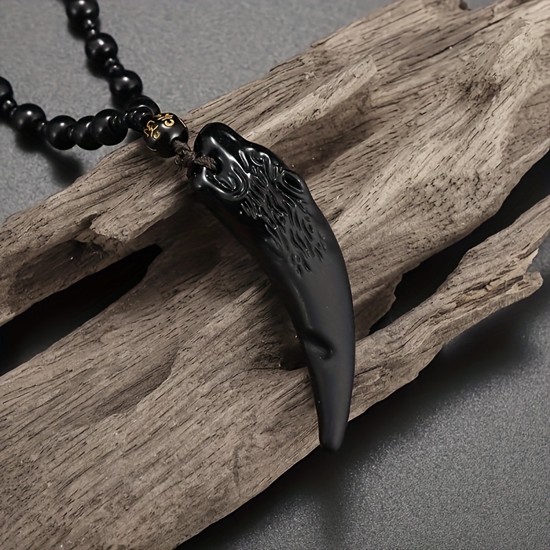 

1pc Fashionable And Creative Wolf Tooth Shape Pendant Necklace, For Men And Women