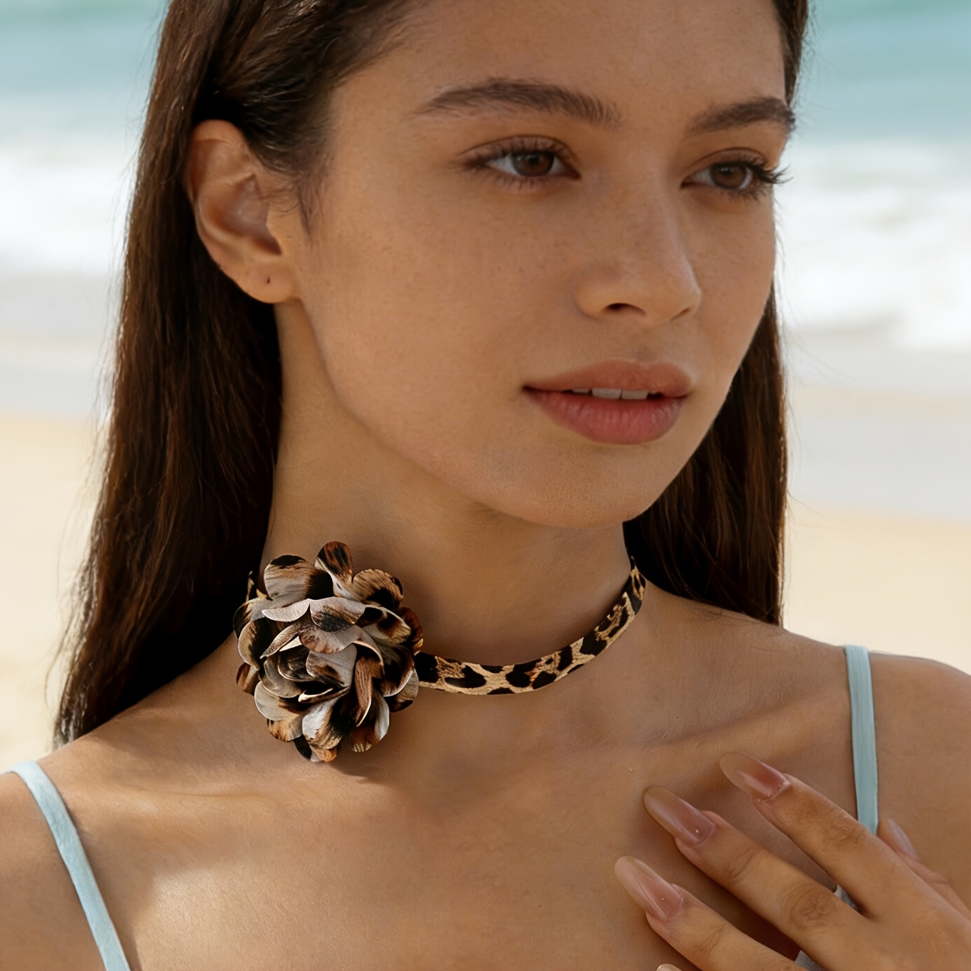 TEMU A Stylish Leopard Print Faux Flower Pendant Choker Necklace Made Of Wide Velvet, Perfect For Women' Outfits And Parties, Making It An Ideal Gift