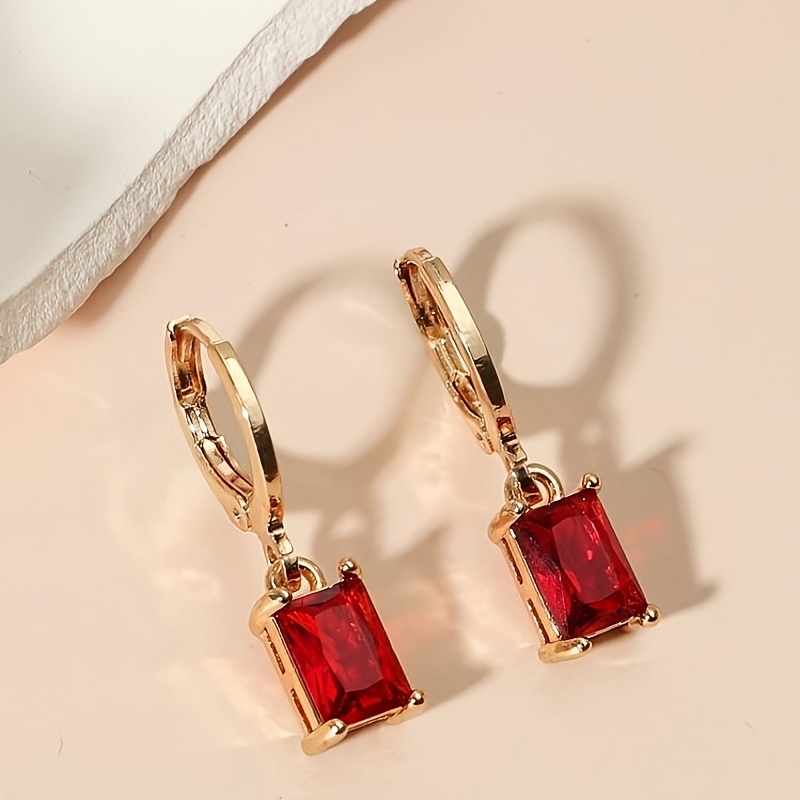 TEMU A Set Of Square Red Earrings That Are Vintage And , Effortlessly Showcasing A Style, Making Them A Perfect Everyday Accessory
