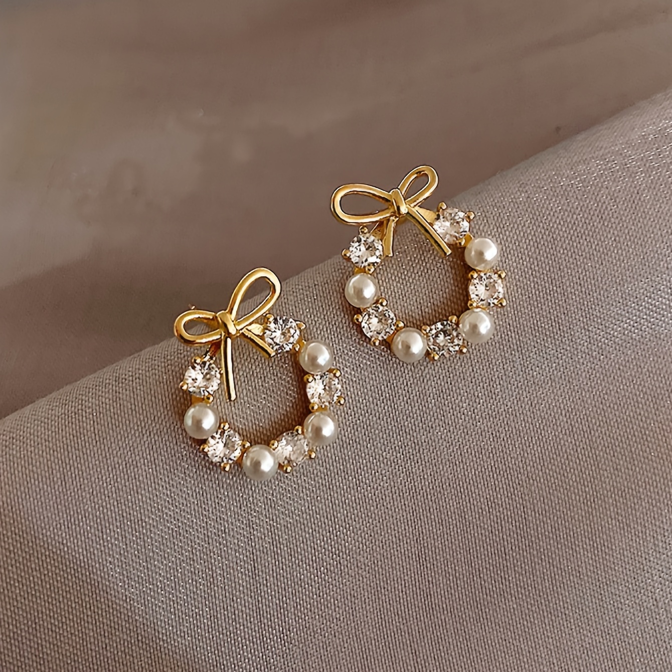 Image of 1 Pair Women's Elegant Minimalist Bow & Ear Studs - Suitable For Daily Wear, Parties, Versatile Bowknot Inlay, No Coating Maintenance-free For, Office, Special Occasions