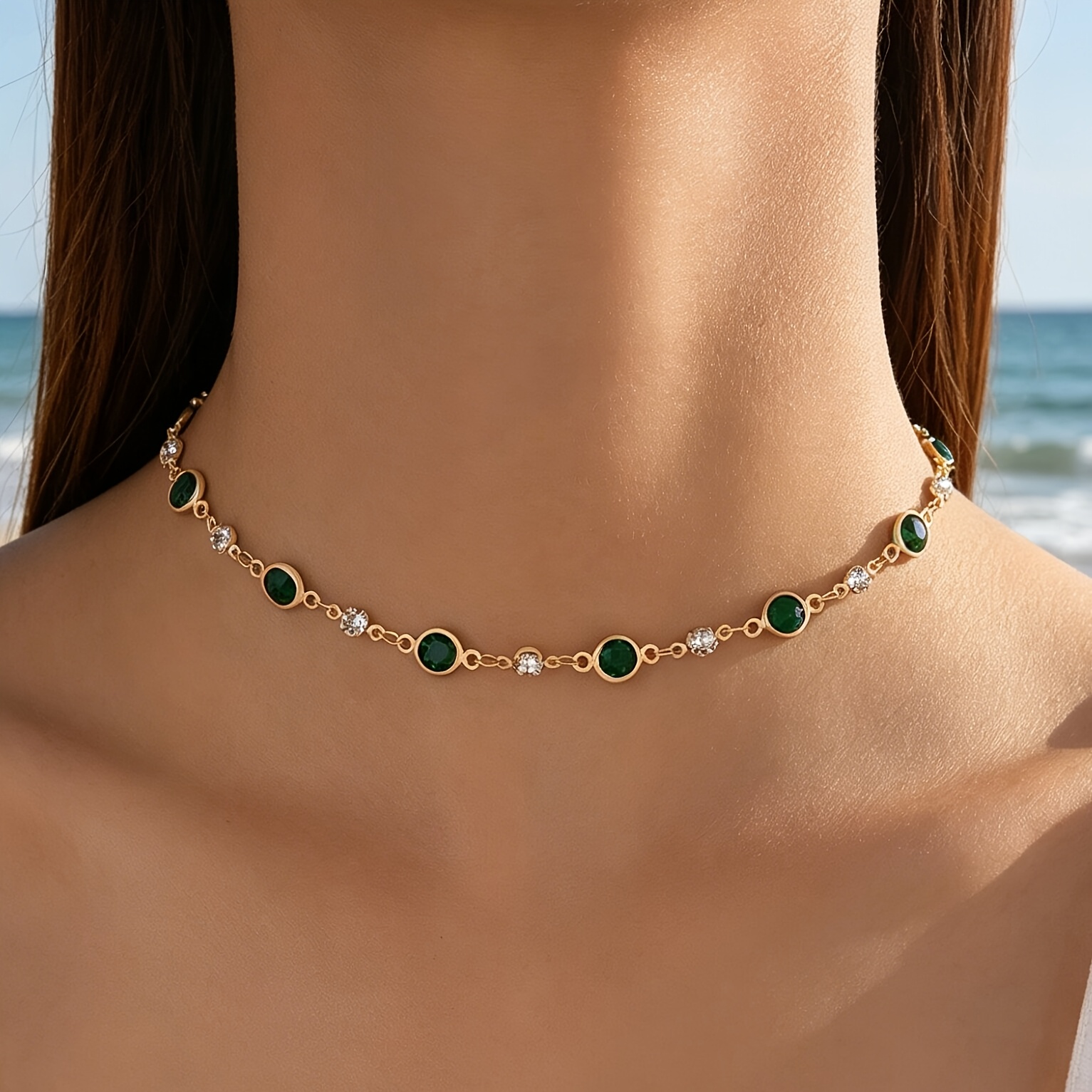 TEMU 1pc Of Simple And Luxurious Metal Chain With Green Rhinestone For Women's Neck Sticking Fashion Necklace Suitable For Banquets, Parties, Daily