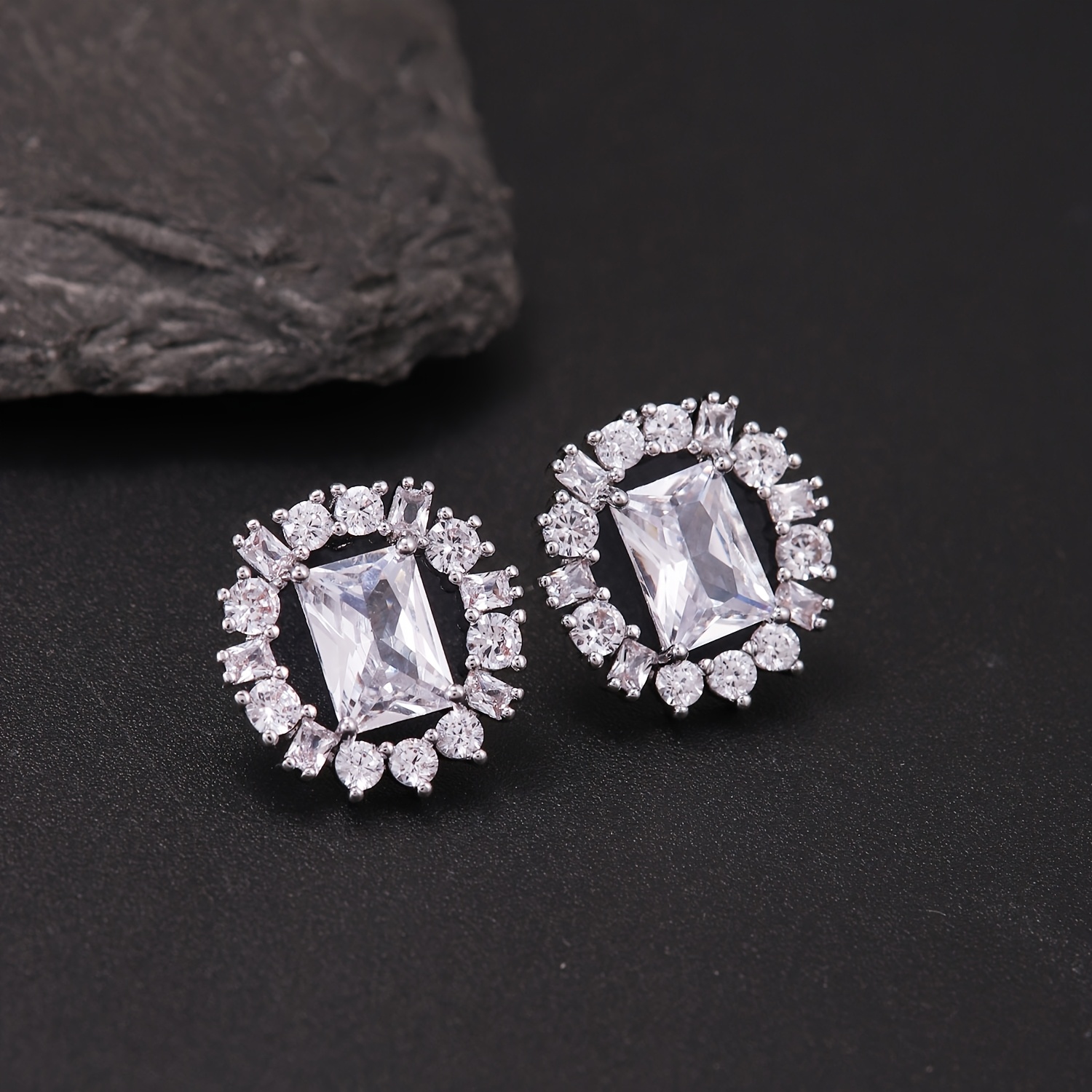 High-End Luxurious Round Square Cubic Zirconia Stud Earrings
