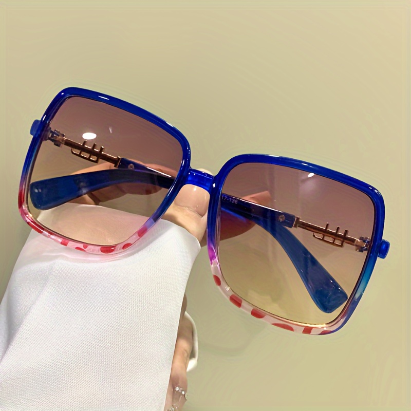 

Oversized Square Fashion Glasses For Women, Gradient Lens Anti Glare Sun Shades Stylish Gradient Frame Eyewear Accessory