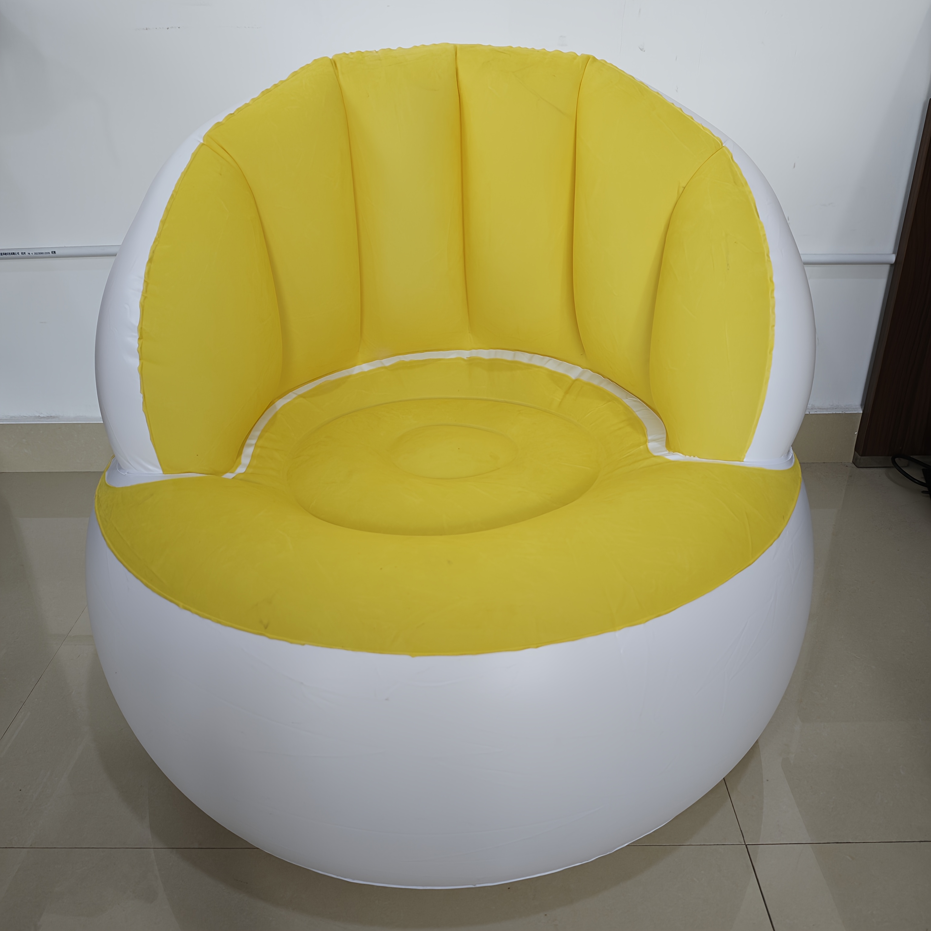 1-Person Inflatable Lazy Sofa - Foldable Air Cushion Sofa with Easy Setup, Space-Saving Modern Design, Portable Single-Seater with Ergonomic Backrest & Armrests for Indoor/Outdoor Use, Balloon-Back, Multi-Color Options (Black/Beige/Tan/Navy/Gray) 
