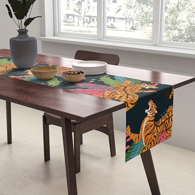 

1-pack Jungle Cat Roar Tiger Table Runner - Polyester Tablecloth For General Fit, Machine Made - Holiday Kitchen Dining Decor For Indoor & Outdoor Family Parties