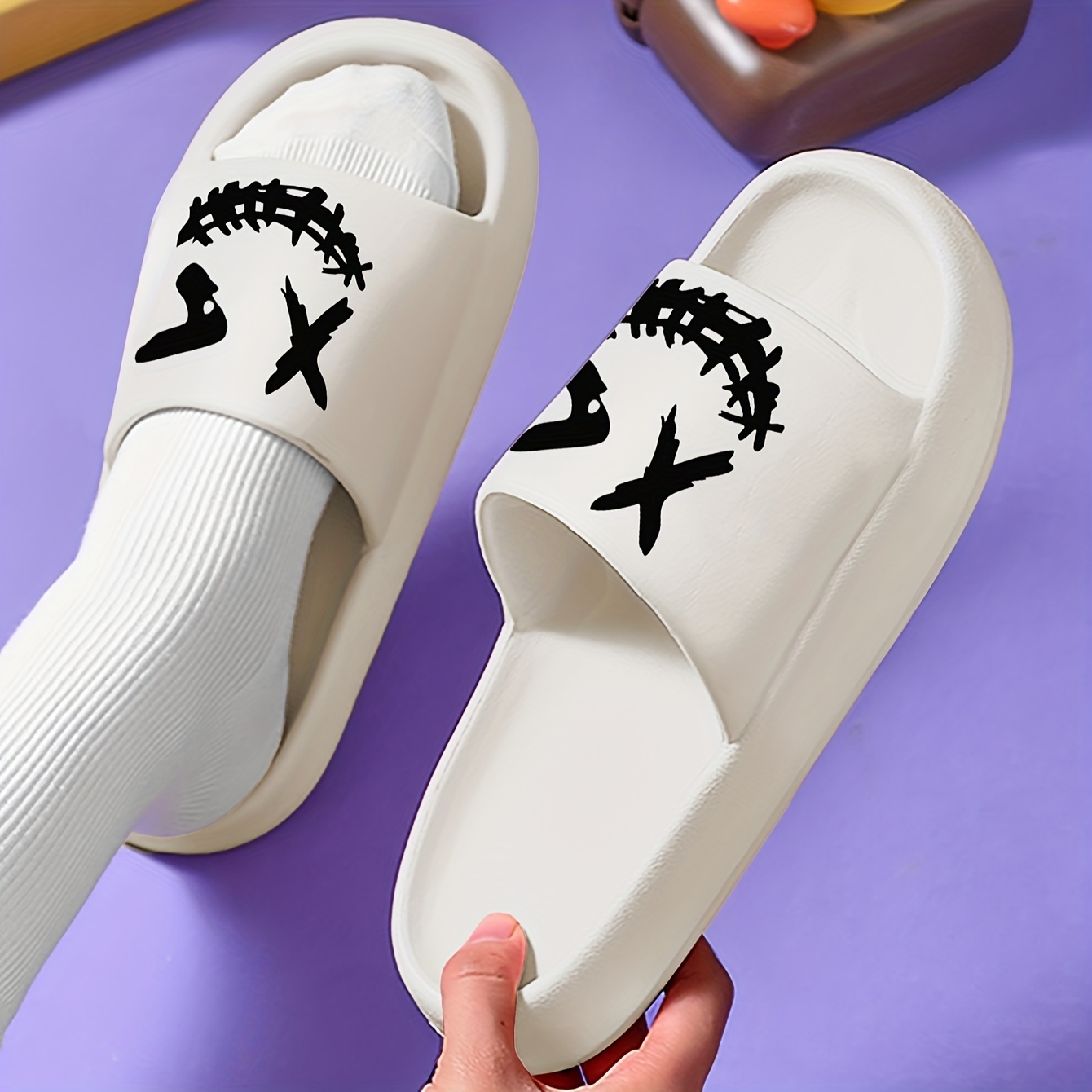 OURANNI Boys' & Girls' Lightweight EVA Slippers - Cartoon Clown Design, Non-Slip Indoor/Outdoor Sandals for All Seasons, Beach & Casual Wear, Black with White Clown Faces, Comfortable Open-Toe Slippers, Beach Footwear, Playful Footwear, Durable Footwear, For Teenager, For Teenager