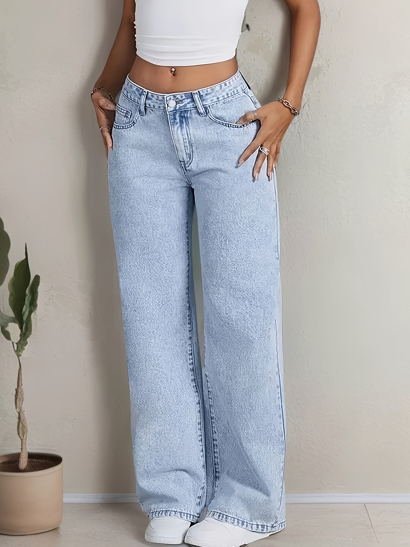 Women's High-Waisted Wide-Leg Embroidered Denim Jeans - Light Blue Casual Flare Pants with Butterfly Design, Stretch Fabric, Comfort Fit for All Seasons, Ladies Jeans