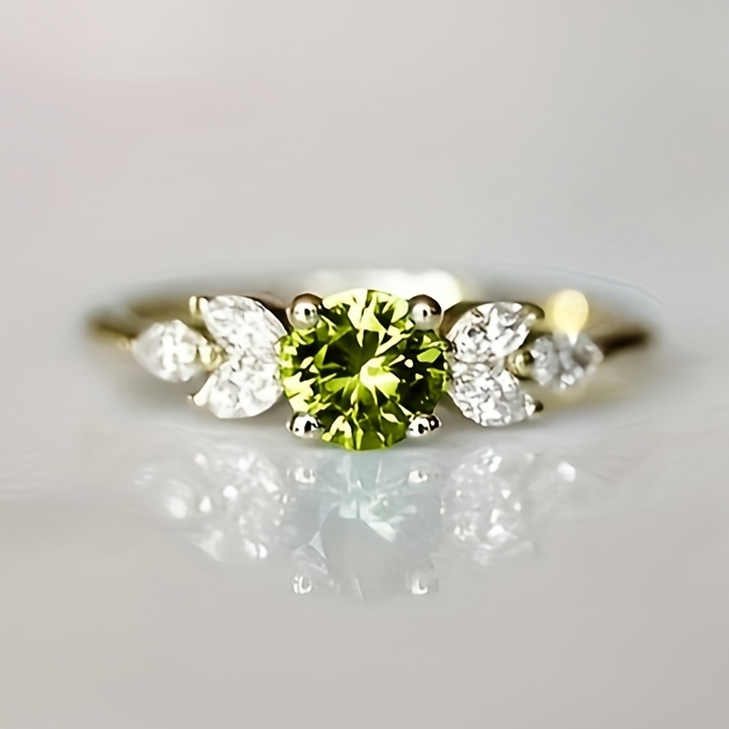Fashion Four-Claw Inlaid Round Green Synthetic Gemstone Ring Women'S Wedding Accessory