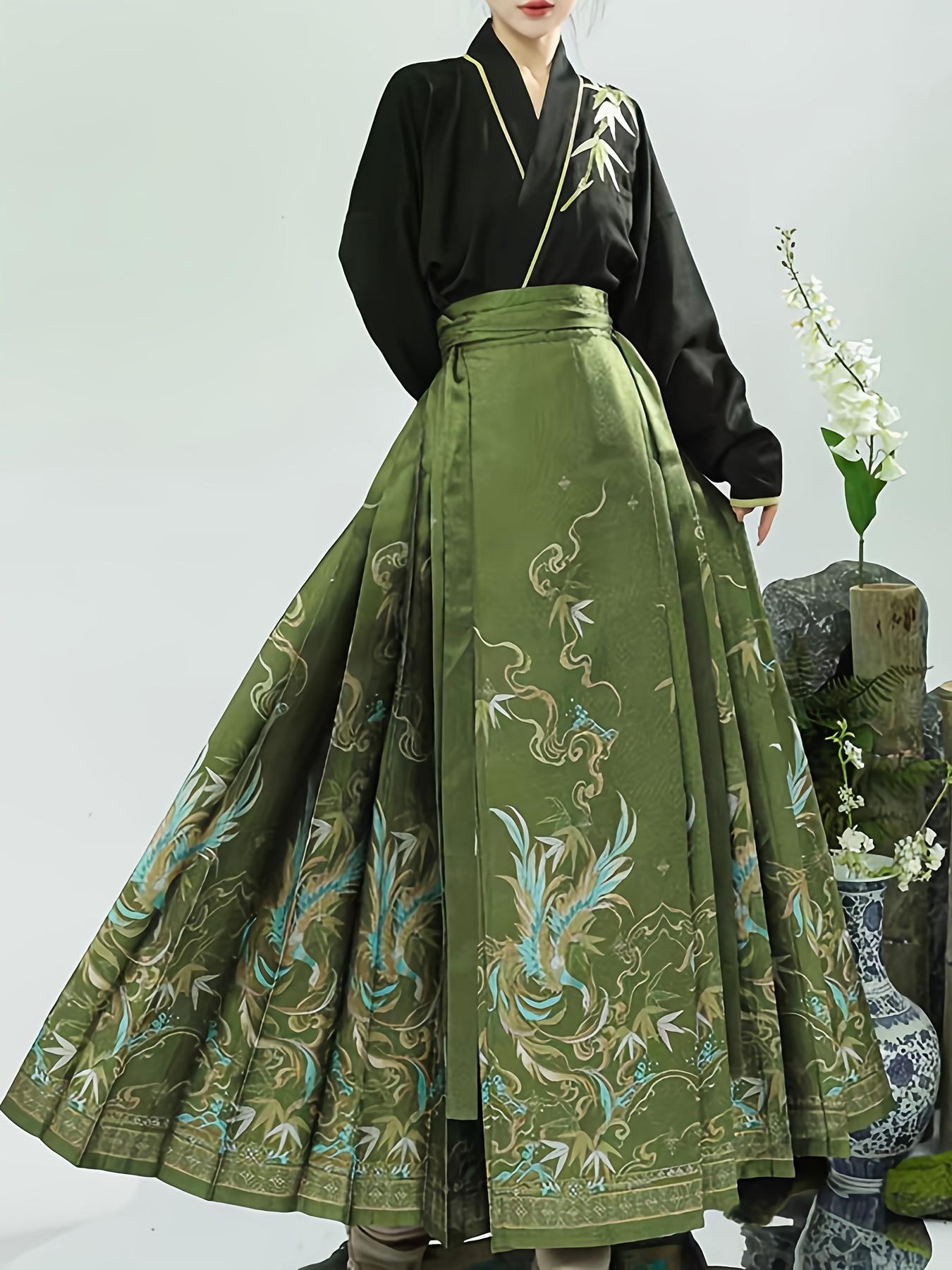 green chinese wedding dress Ming-Na Bespoke Dress | Modern Green Silk Qipao main image 0
