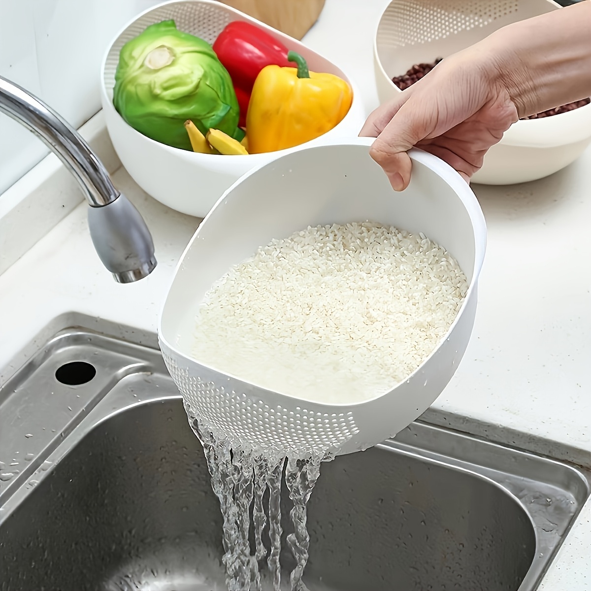 2pcs White Rice Washing and Draining Basket, Creative Plastic Rice Strainer with Handle for Easy Use, Multi-Functional Kitchen Utensil – Large Capacity Streamlined Design for Quick Water Drainage & Storage, Ideal for Rice/Washable Vegetables