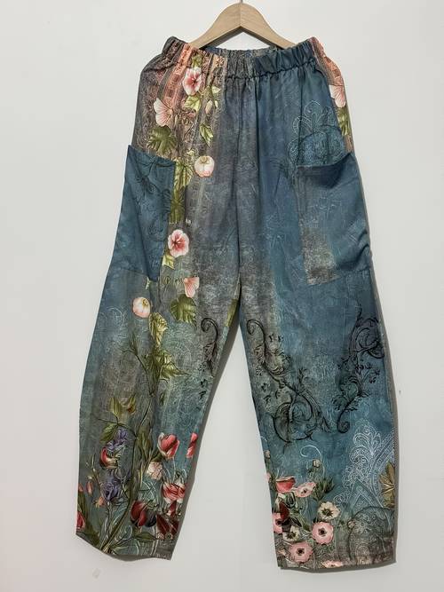immagine dell'articolo pantaloni eleganti a vita e larga con stampa e fascia in vita, design