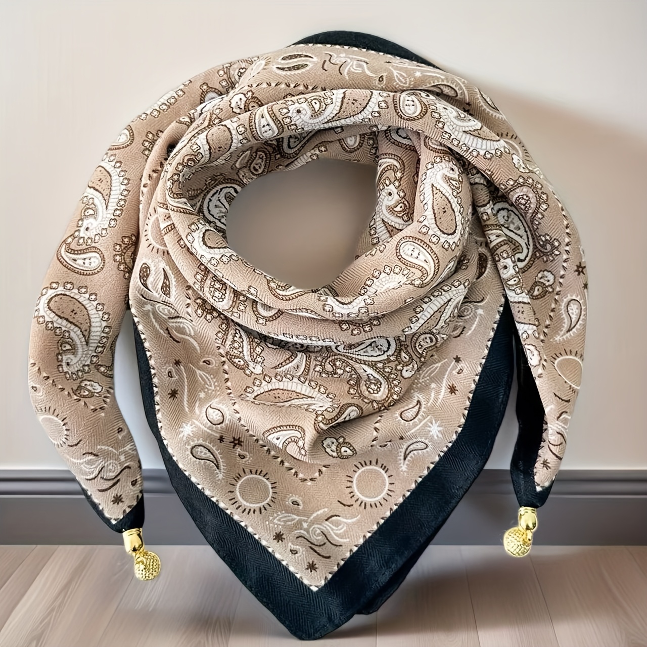 E-shop Eleganter Schal mit Magnetverschluss – Stilvolles quadratisches Damenschal mit Paisley-Muster, vielseitiges Halstuch Kopftuch, weicher