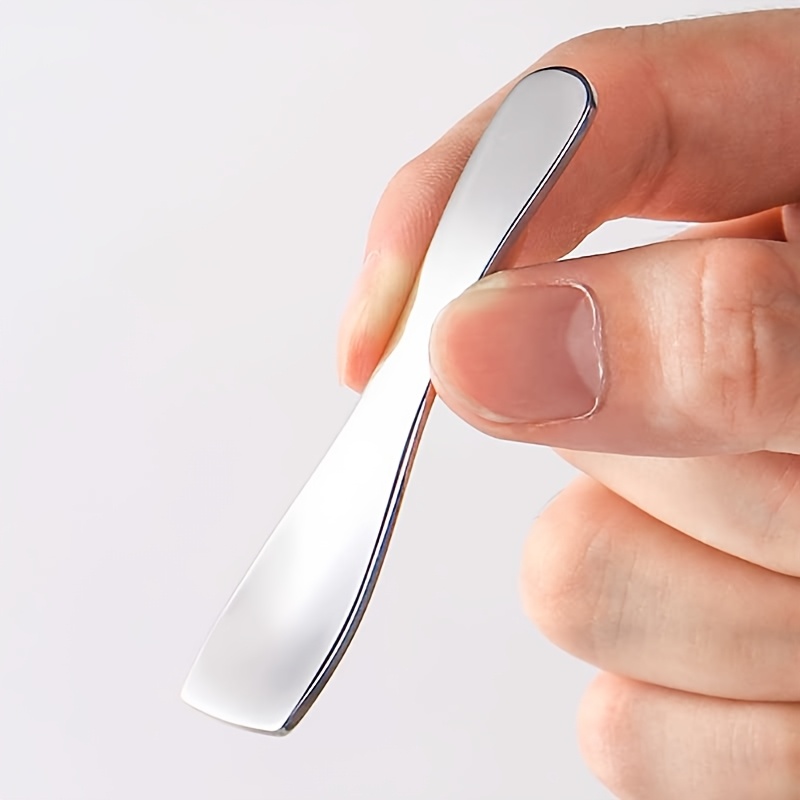 TEMU 1pc Stainless Steel Face Cream Spatula - Hypoallergenic, Multi-use For Eye Cream & Balm Application, Durable & For Precise , Skincare Application | Sleek Metallic Finish | Hypoallergenic Material