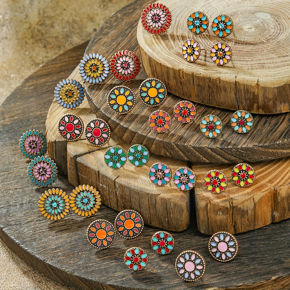 TEMU 16 Pairs Of Bohemian , Women's Fashion Earrings, Bronze/antique Bronze Large And Small Round Alloy, Flower Totem Drip Oil, Easy And Retro Old