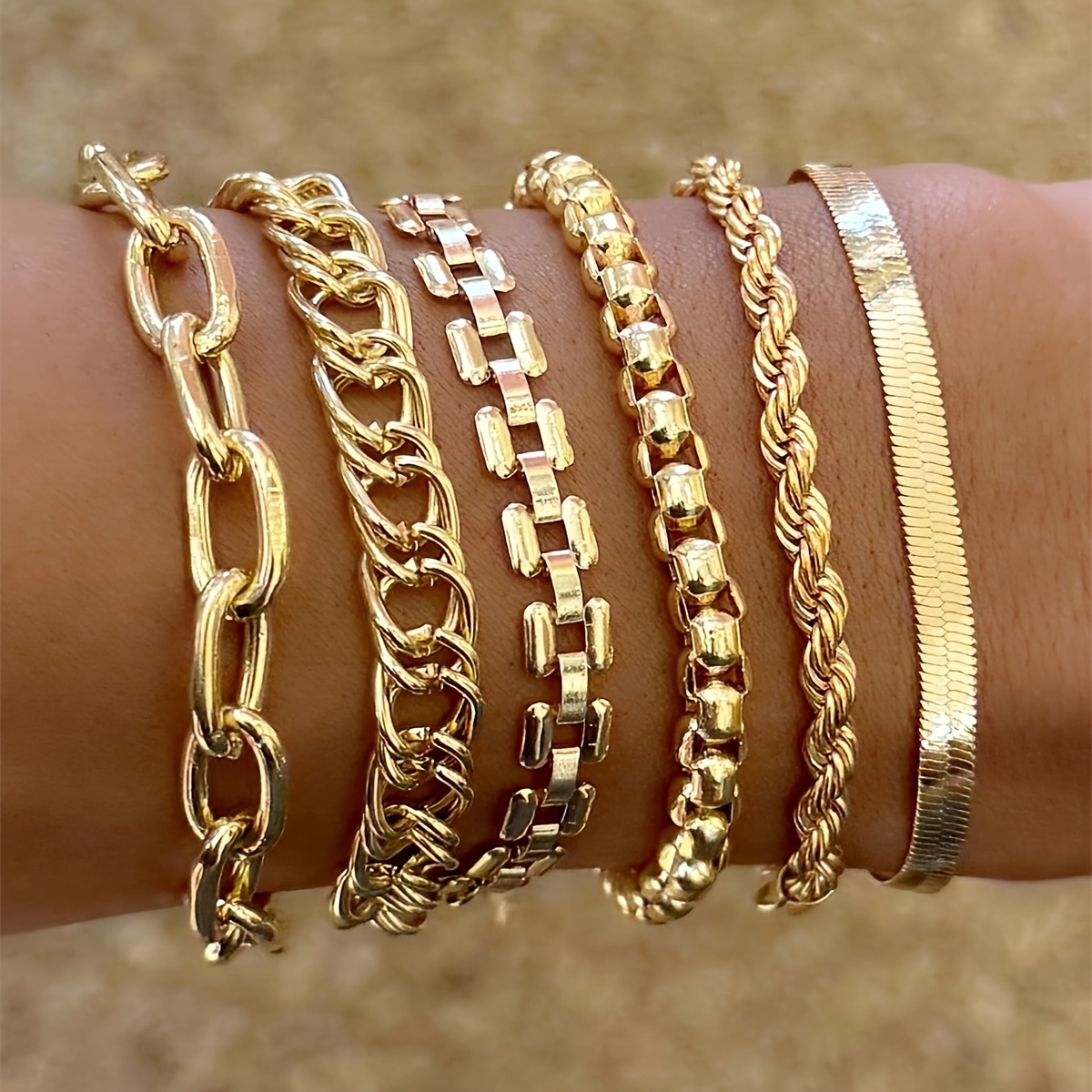 Image of 6pcs Elegant Vintage Stackable Women's Bracelets, Creative Chain, Lightweight Casual All-match Jewelry, Punk Metallic Texture Bracelet Set, Suitable For Daily, Party, Casual, Banquet Jewelry Additions