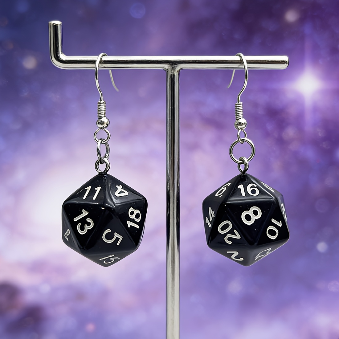 TEMU Pendientes colgantes de dados de 20 | Hechos de resina / Color sólido, Adiciones DND, Pendientes multicolores estilo juego de mesa vintage,