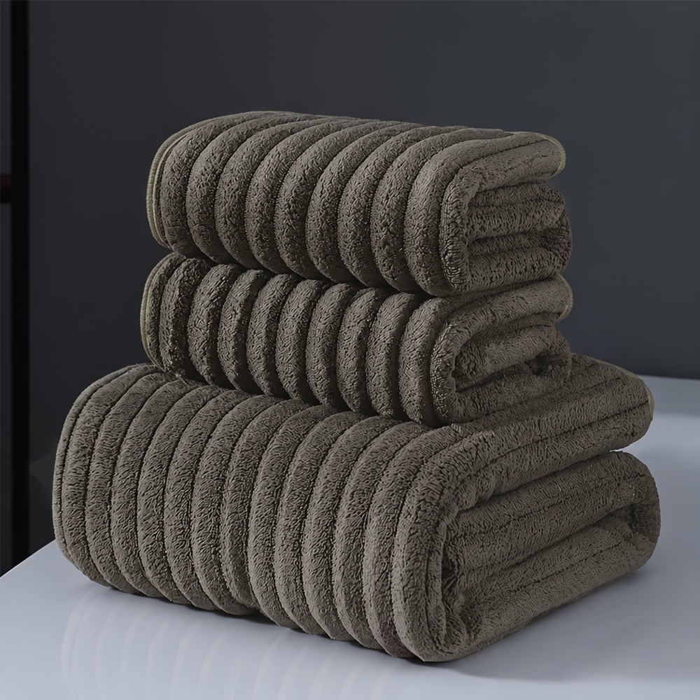 TEMU 3pcs Bathroom Towel Set, Including 1 Bath Towel(70*140cm) And 2 Hand Towels(35*75cm), With A Hollow Striped , Quick-drying And Odorless, Machine