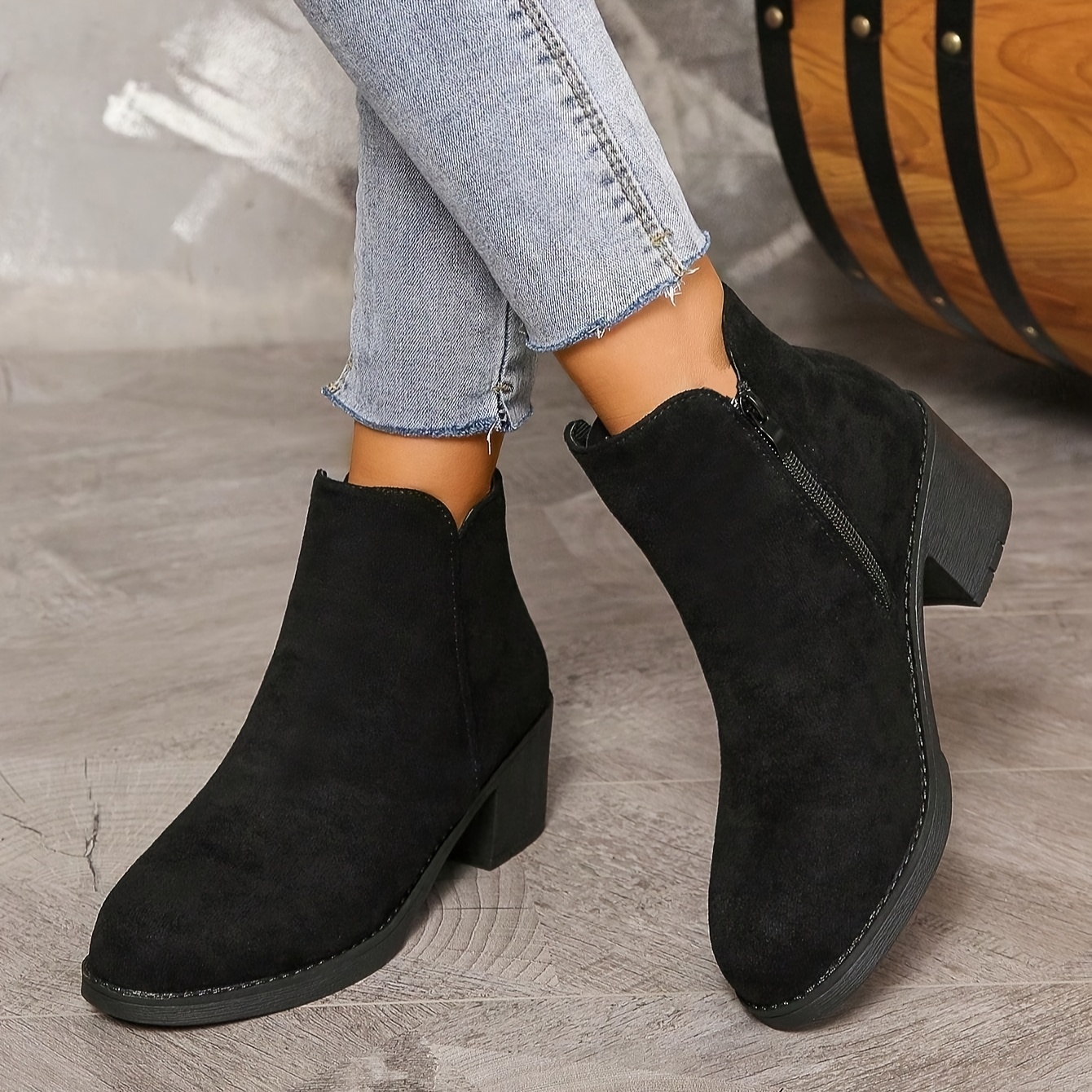 

2024 Autumn And Winter Short Boots For Women Autumn And Winter Korean Style Frosted Thick Heels Mid-heel Versatile Women's Shoes