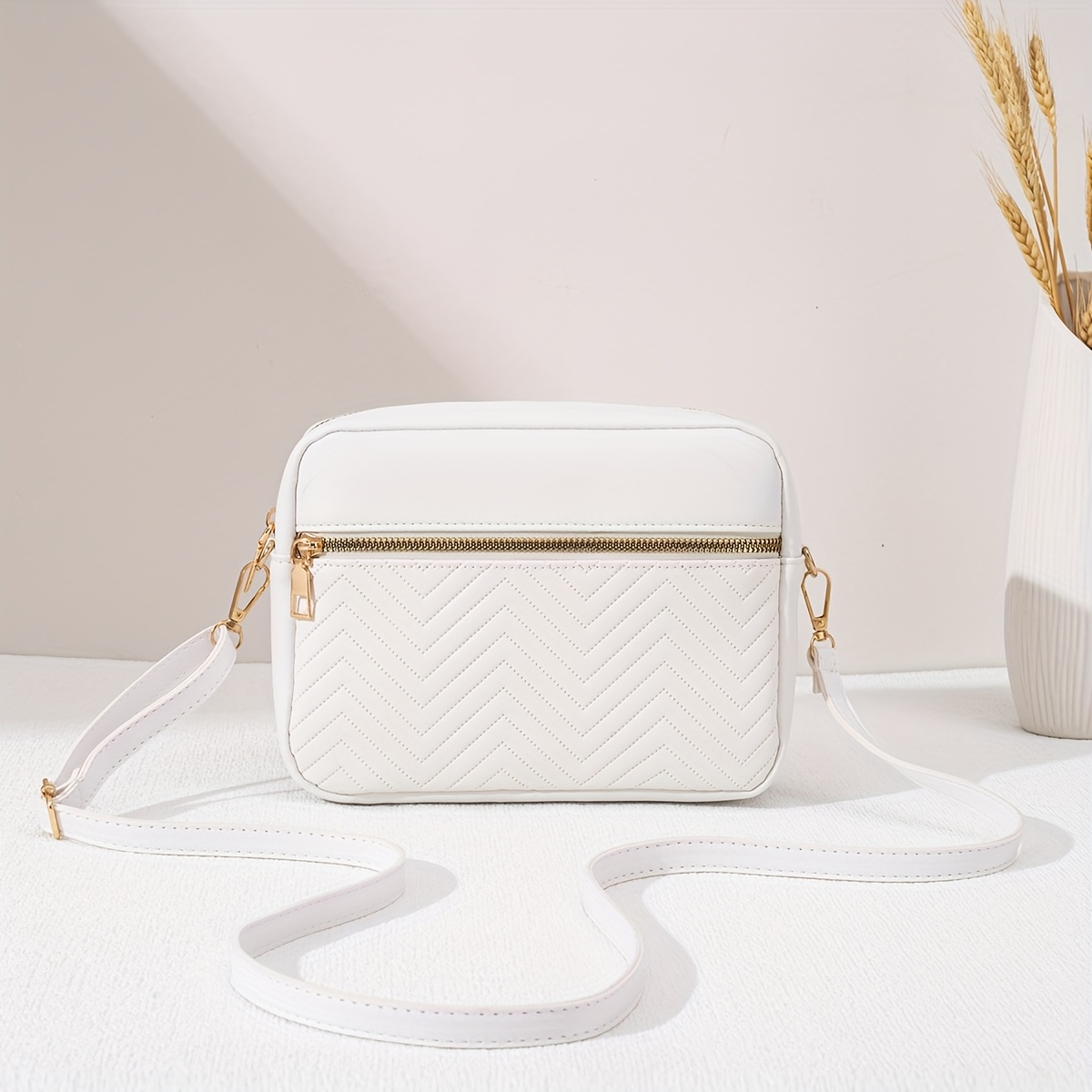 1pc Quilted Striped Crossbody Bag Fashion Zipper Camera Bag Women's Casual Shoulder Bag Adjustable Strap Versatile Small Square Bag