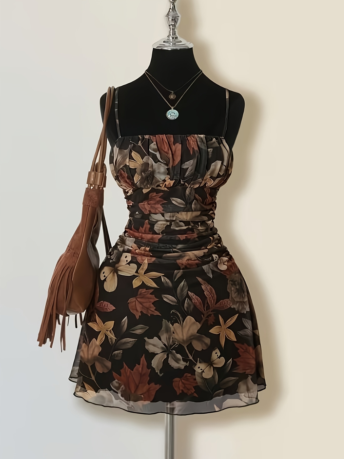ladies umbrella dress Ladies' New Maple Leaf Printed Pleated A-Line with Straps * Stylish And Elegant Vacation Commutes, Dates * Street Fashion, And Everyday Wear. This Short Dress Is Suitable for south carolina gameday