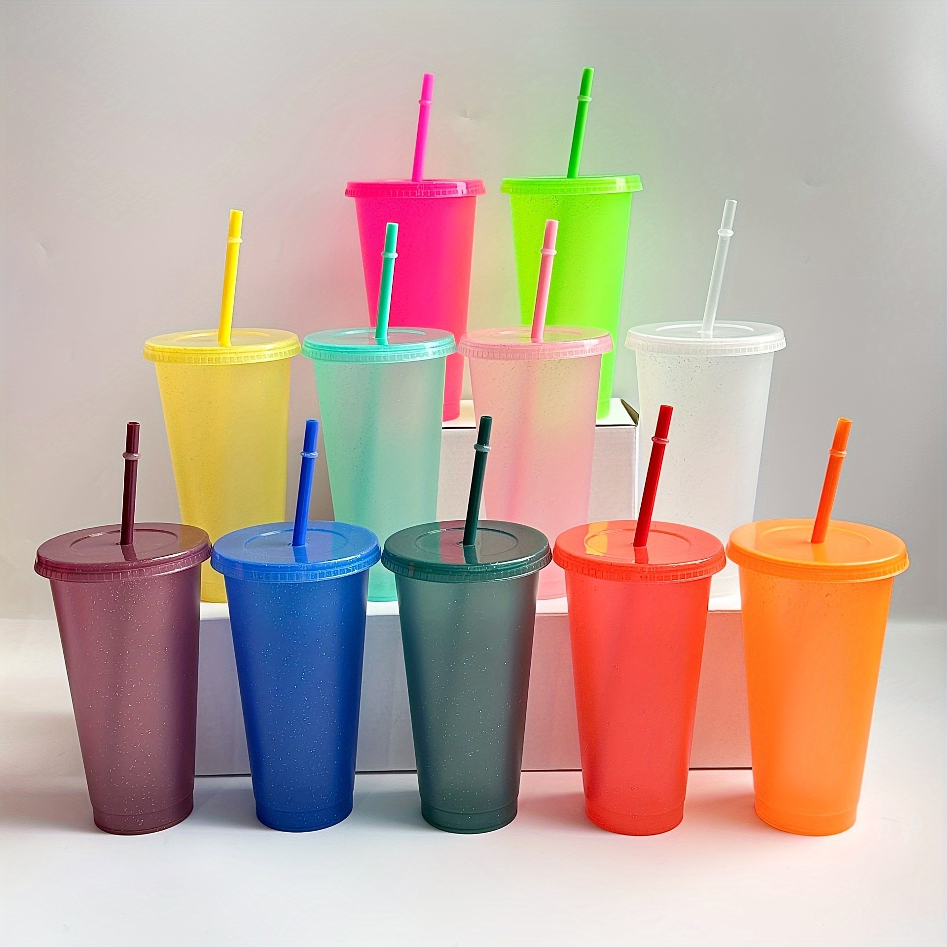 

1pc 710ml/42oz Sparkling Powder Plastic Straw Cup, Large Capacity Reusable Juice Cup With Cup Lid And Straw, Summer Juice Coffee Cup, Used For Camping And Dining