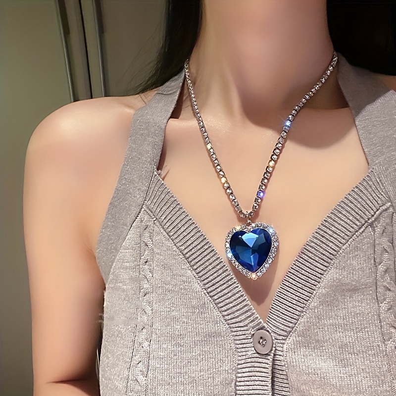 

Elegant Blue Necklace, Silvery-plated Zinc Alloy, Parties And Valentine's Gifts