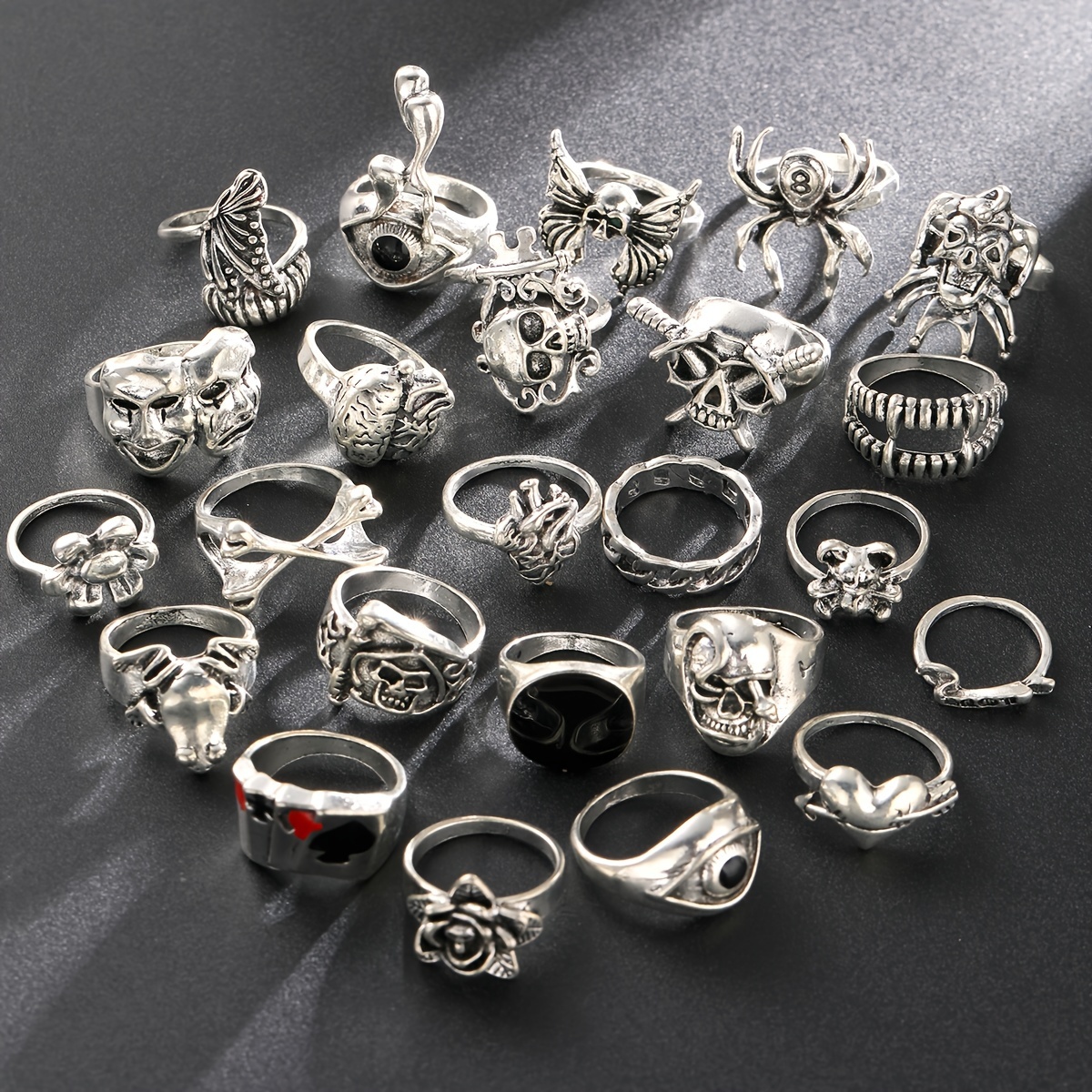 

24-piece Gothic & Hip Hop Skull & Spider Ring Set - Zinc Alloy, Perfect For Parties & Dates