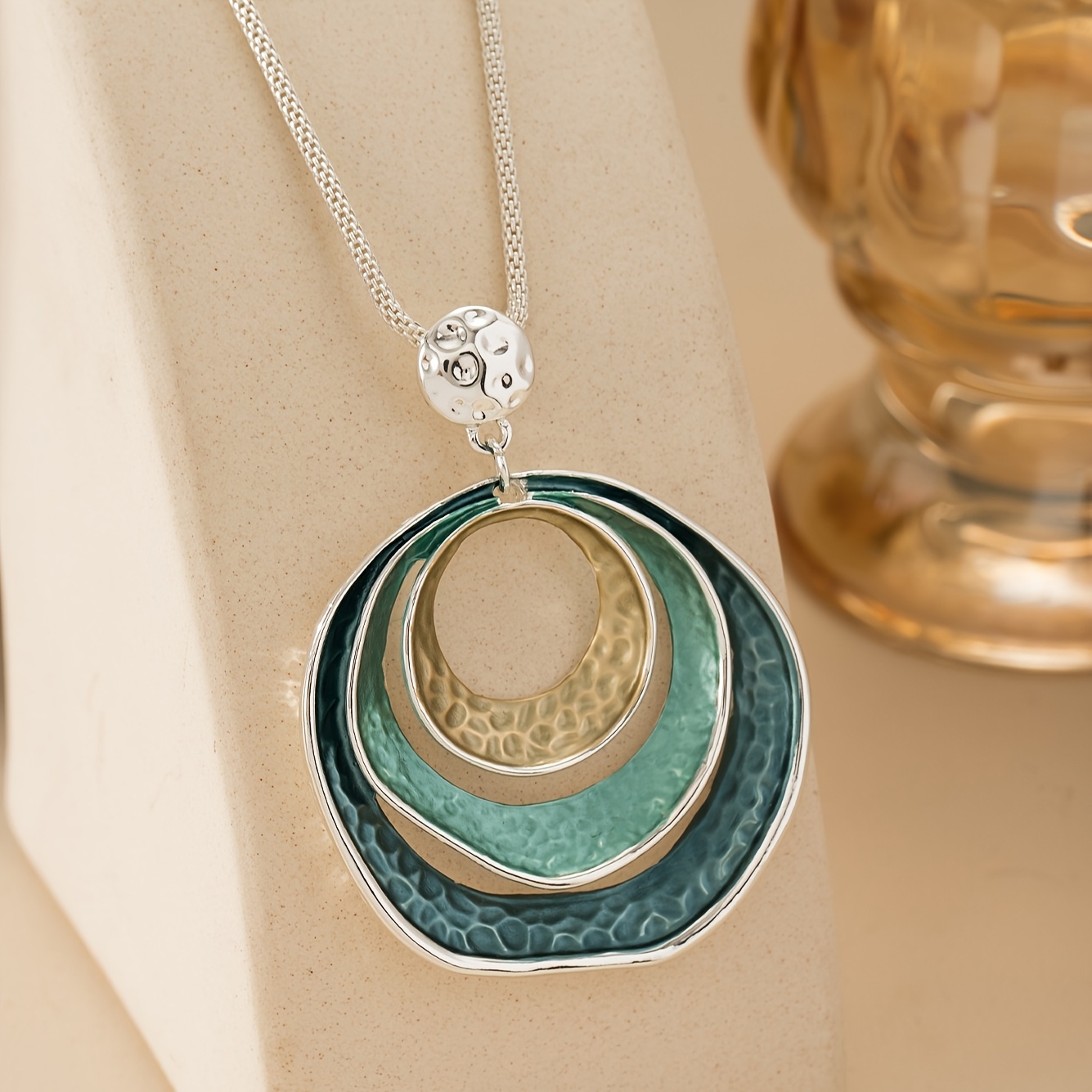 Image of 1 Pendant Necklace Alloy Simple Circular Geometric Necklaces Jewelry Fashion Elegant Enamel Accessories Gift For Mother